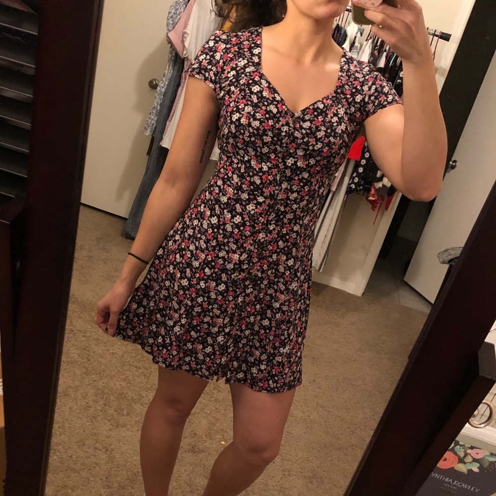 Mini dress - Picture 2 of 3